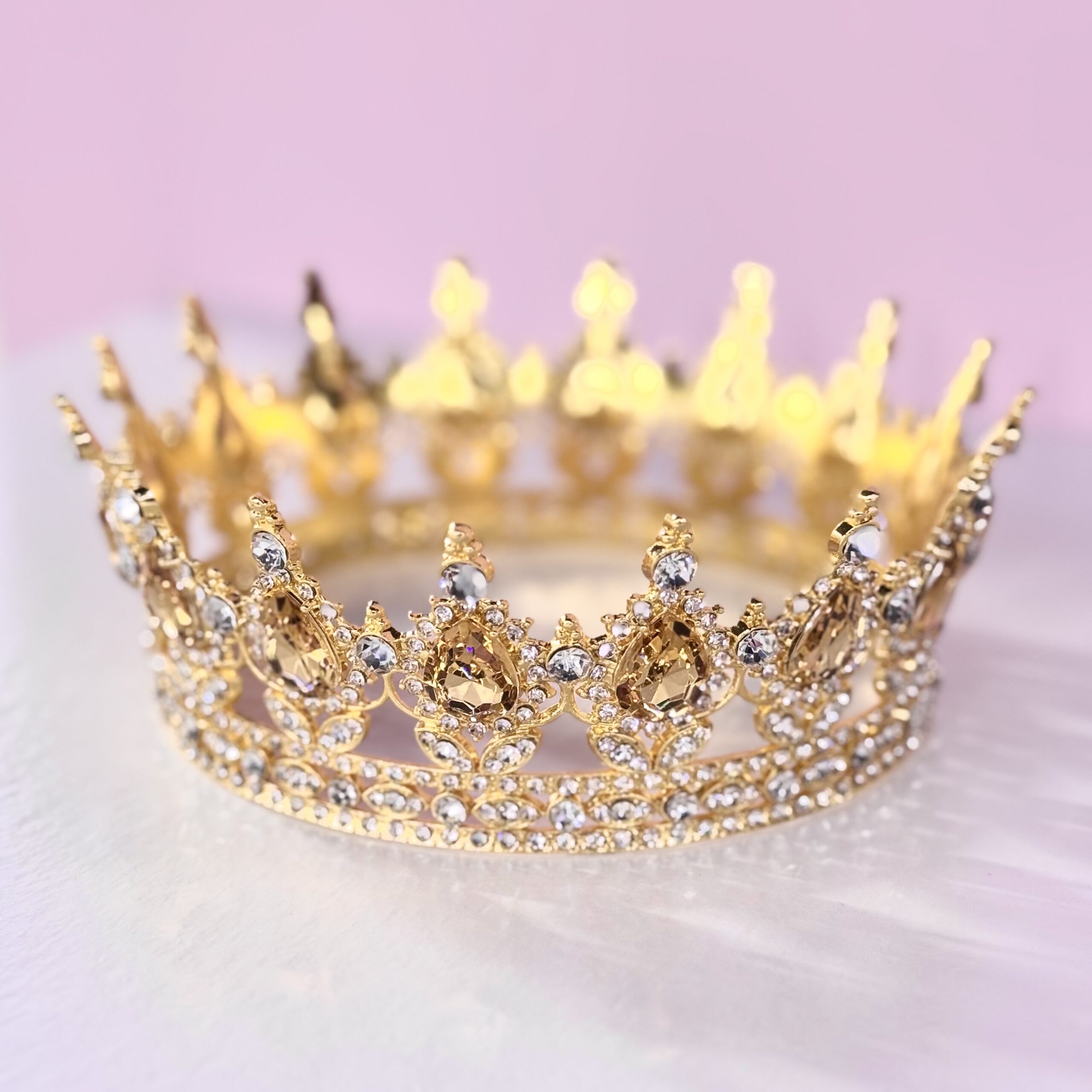 Декор Корона металл Золото/Стразы +желтый d14 h5,5